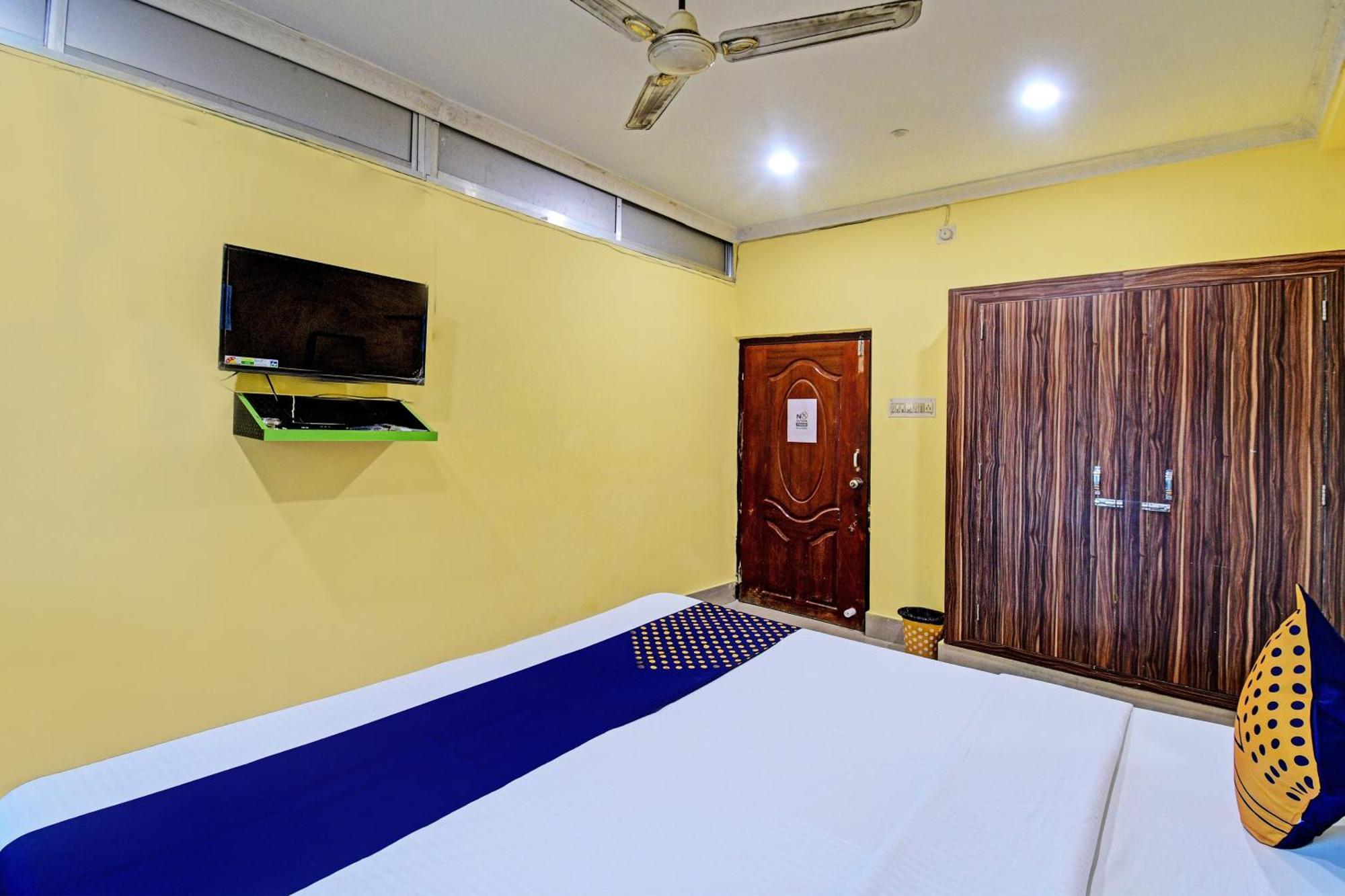 SPOT ON 77610 Pratikshya Guest House Baripada Exterior foto